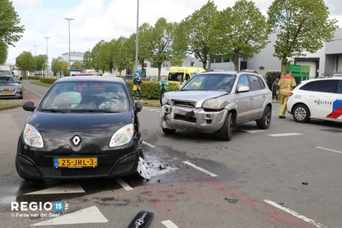 Twee gewonden bij aanrijding Theems/IJssel