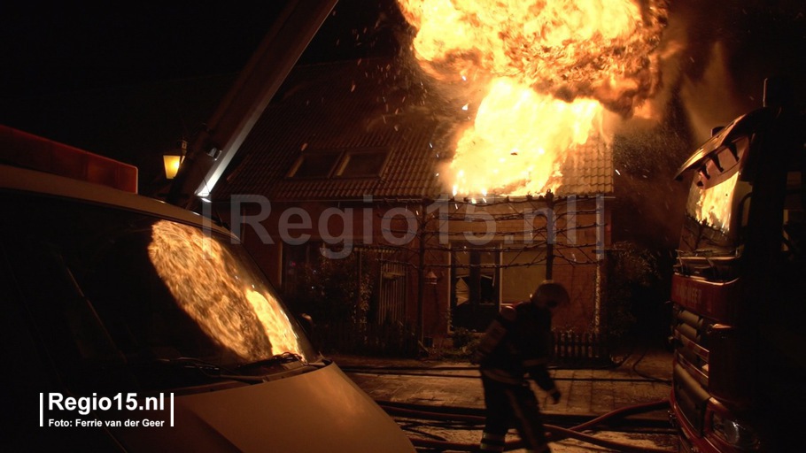 w-20140222-Grote Brand Schipluiden 3