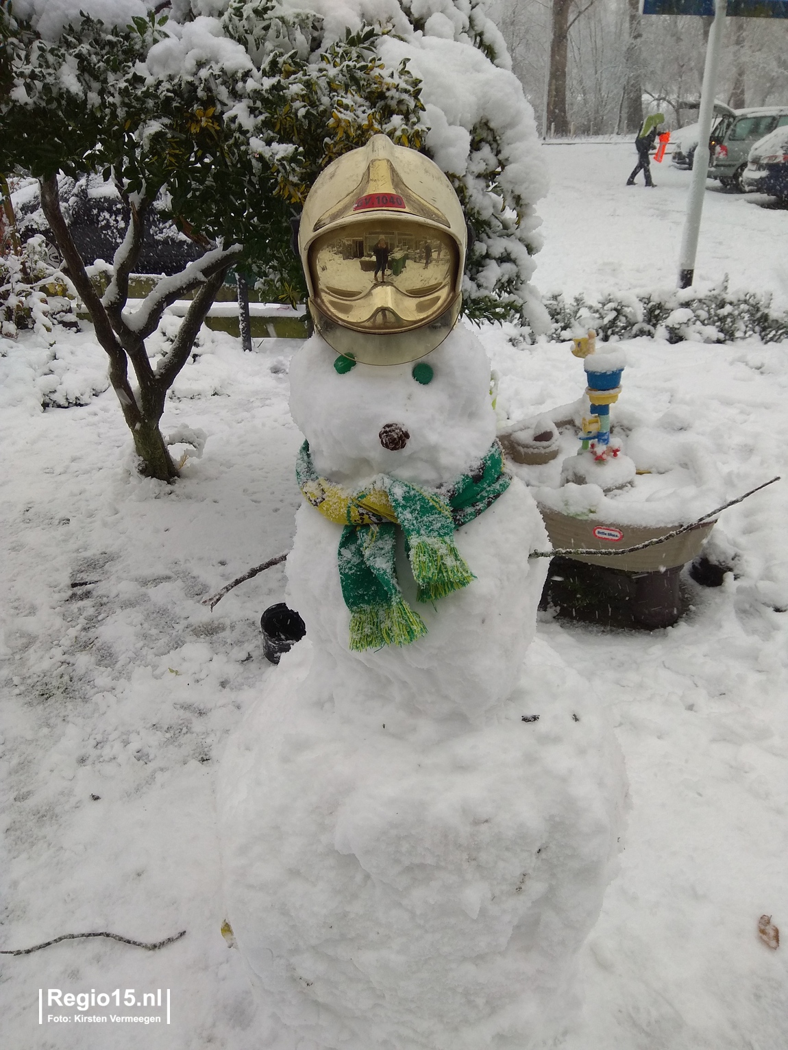 w brandweersneeuwpop