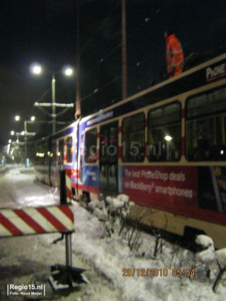 w-tram_ontspoord_loudonstraat_20-12-2010_ruud_maijer_006