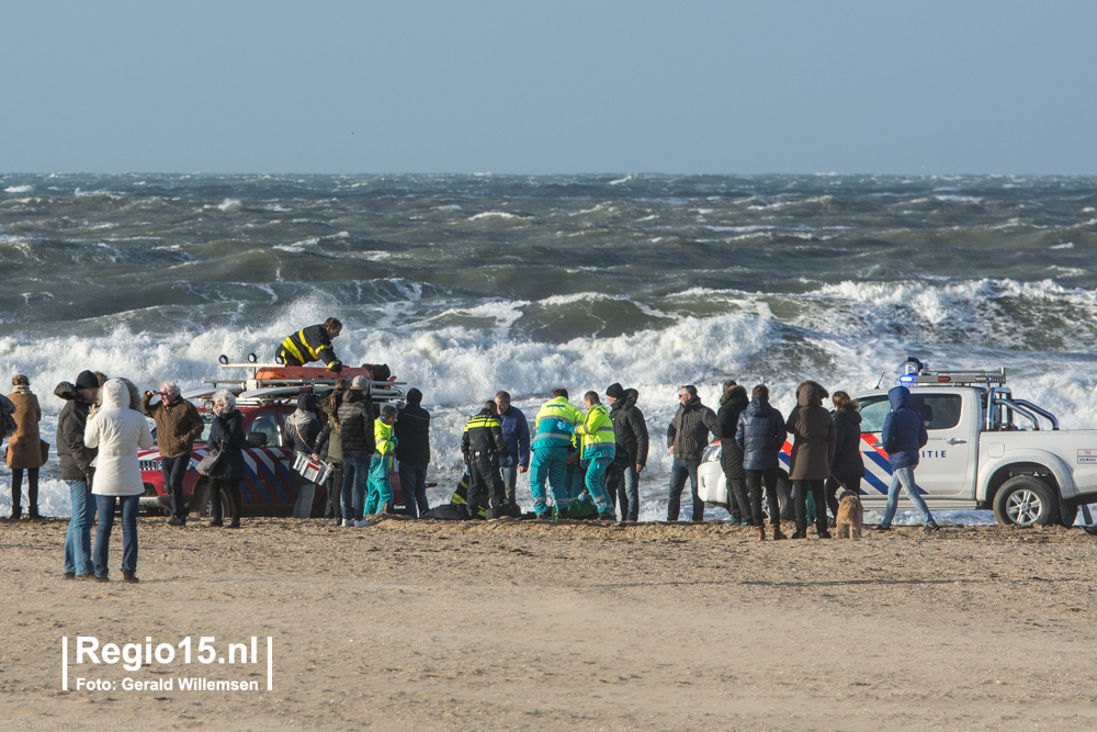 w Kitesurfer 26 12 2016 scheveningen 6